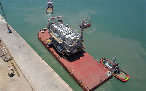 First Hai Long Offshore Substation Sets Sail For Taiwan Strait Offshore Wind