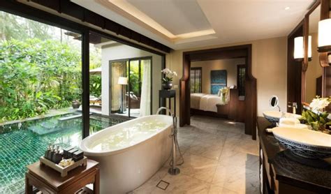 13 Lavish Private Pool Villas in Phuket (with Low Prices)