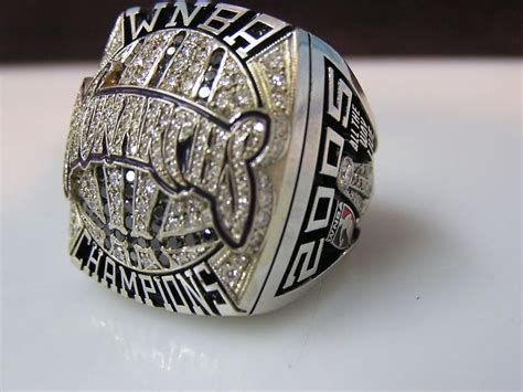 2005 Wnba Champs Sacramento Monarchs | Class ring, Wnba, Rings