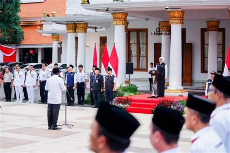 Khofifah Tegaskan Prinsip Yang Dipegang Petugas Haji