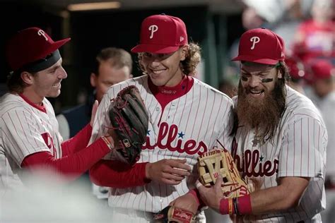 See Photos Of The Phillies Sinking The Mariners