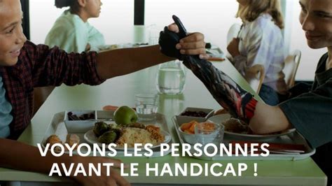 Voyons Les Personnes Avant Leur Handicap Site Officiel De L Hopital