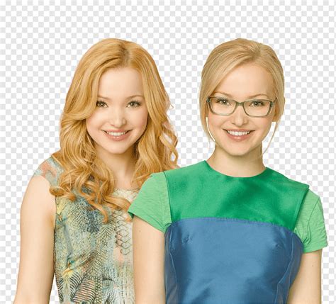 Dove Cameron Kali Rocha Liv And Maddie Liv Rooney Joey Rooney Dove