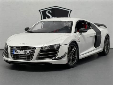 Audi R8 Gt Maisto 118 Diecast Strada Racing Club