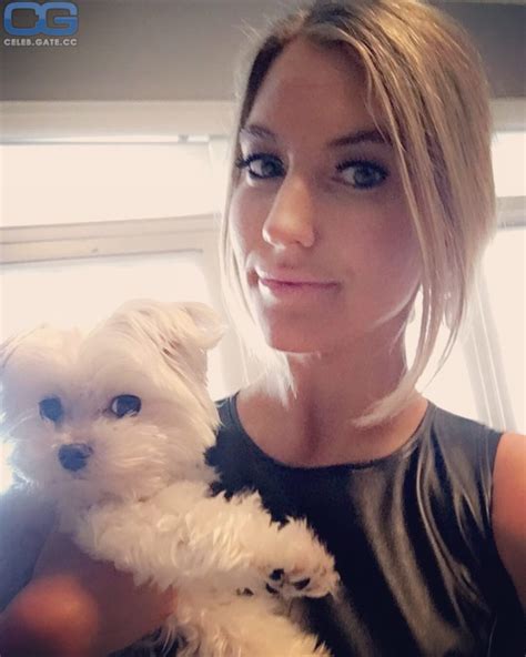 Whitney Bischoff Nude Pictures Onlyfans Leaks Playboy Photos Sex Scene Uncensored