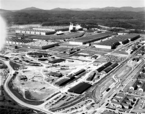 Extraordinary Photos Of Everyday Life In Oak Ridge The Secret City