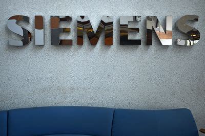 Siemens Registra Inventos En Y Rinde Homenaje A Los