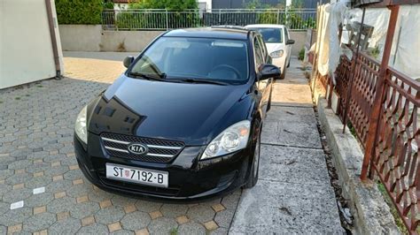 Kia Ceed Ceed 1 6 CRDi EX 2007 God