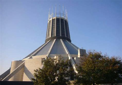 Liverpool Catholic Cathedral | Metropolitan Cathedral of Liverpool - e ...