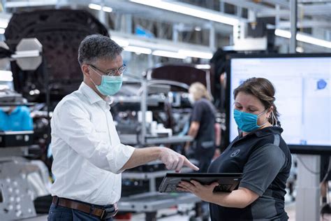 Factory So Fertigt Mercedes Benz S Klasse Mit Produktion Der