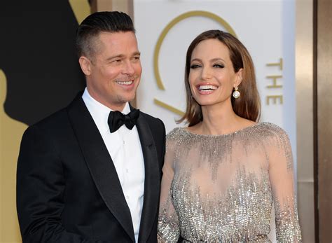 Brad Pitt And Angelina Jolie Wedding Pictures