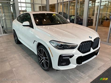 Alpine White 2023 BMW X6 xDrive40i Exterior Photo #145034476 | GTCarLot.com