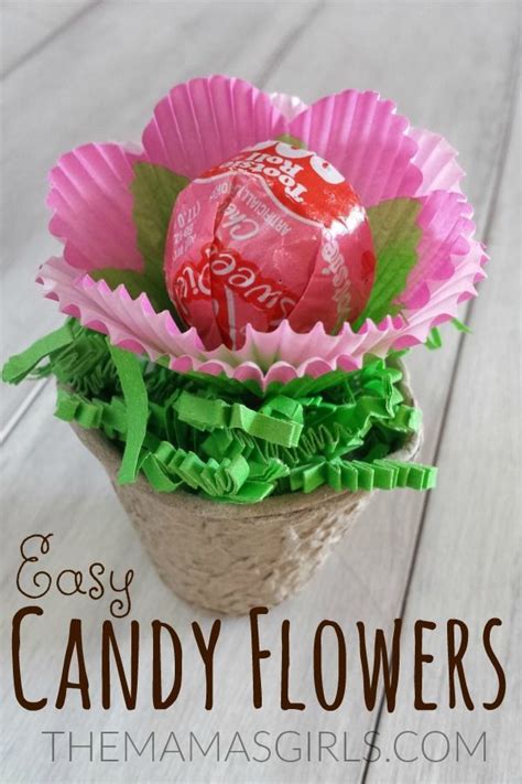 Adorable And Easy Tootsie Pop Candy Flowers