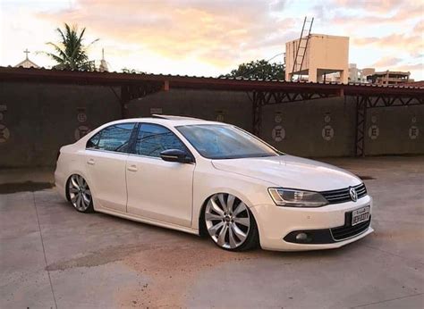 Jetta Mk6 Tsi Turbo Rebaixado Rodas Aro 20 Artofit