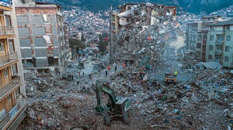 Asr N Felaketinin Ard Ndan B Lgede Bin Deprem Oldu Son Dakika