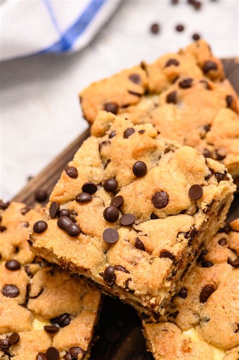 Chocolate Chip Cheesecake Brownies The Recipe Critic