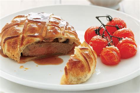 Individual Beef Wellingtons