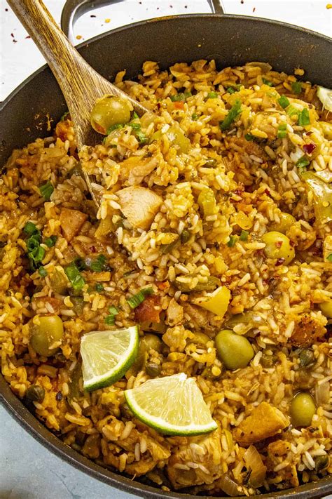 Arroz con Pollo Recipe (Puerto Rican Style) - Chili Pepper Madness