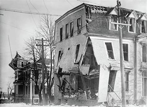 Halifax Explosion, 1917 Photograph by Science Source - Pixels