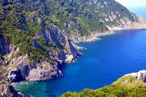 Island Of Gorgona Pappasole Camping Village Toscana