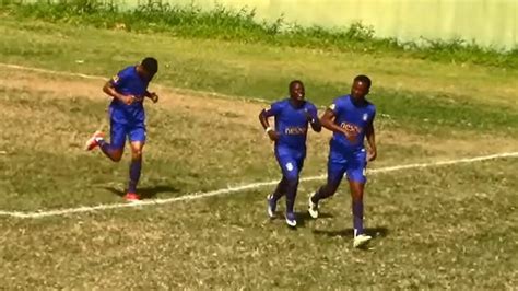 Copa ES um gol nos acréscimos Linhares FC vence Vilavelhense