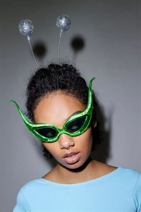 Antenna Costume Headband | Urban Outfitters