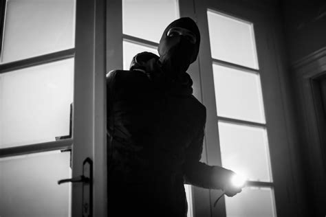 How Burglars Break Into Your Home Utahrize