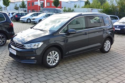 Volkswagen Touran Highline Tsi Act Opf Dsg Kw Ps Navi Led