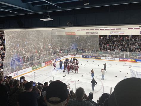 Mike Stubbs On Twitter The Peterborough Petes Hold Off The London