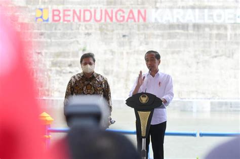 Presiden Jokowi Resmikan Bendungan Karalloe Di Gowa Mnctrijaya