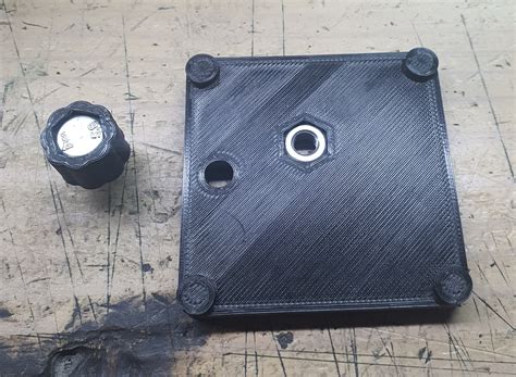 Адаптер для лазерного уровня