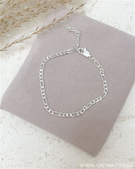 Pure By Nat Light Panzer Silver Chain Bracelet Grey Matter