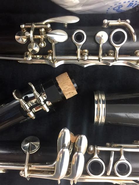 BUFFET E11 Clarinet With Mouthpiece Accessories 17 Key Bb Tone ...