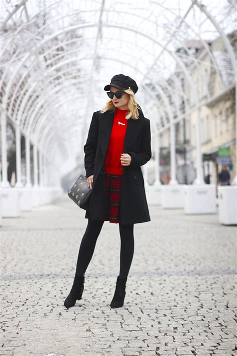 27 Cute Winter Outfits to Wear in the Snow | StyleCaster