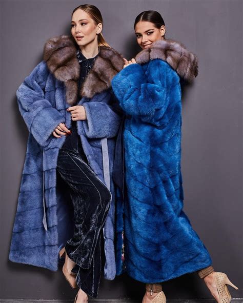 Mink Colour Fur Fashion Hood Fur Coats Furs Leather Colorful