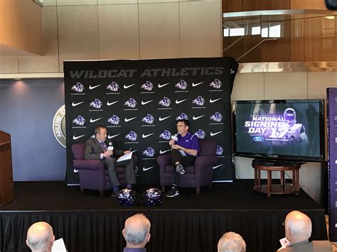 Football adds 17 with 2017 recruiting class - The Optimist