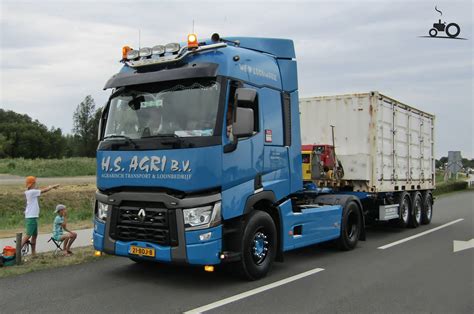 Foto Renault T Serie Van H S Agri BV TruckFan