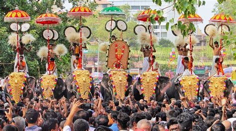 Pooram Wallpapers - Top Free Pooram Backgrounds - WallpaperAccess