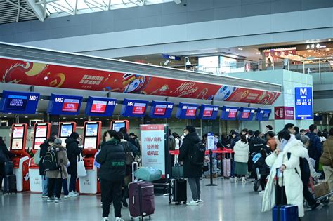 成都航空枢纽送客近1000万人次、c919首秀亮眼 四川民航春运成绩单来了四川在线