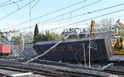 Treno Cancellato O In Ritardo Come E Quando Ottenere Il Rimborso Da