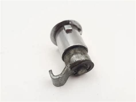 Jaguar Xjs He Pre Facelift Fuel Barrel Flap Lock With Key Replacement