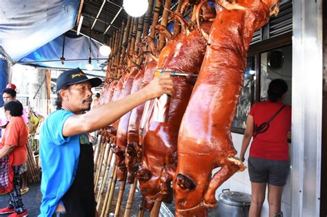 Hog Farmers Eye Guinness Record For The Most Number Of Lechon Dishes