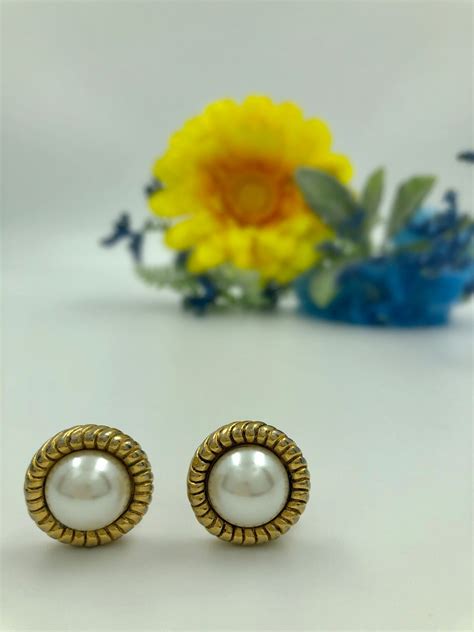 Carolee Pearl Clip On Earrings Etsy De