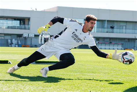 Relevo on Twitter Peligra el Clásico para Courtois No irá mañana