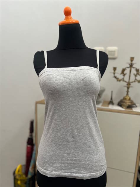 Uniqlo Tanktop Cup Bra Full Karet Tank Top Uniqlo Cup Bra Abu Abu