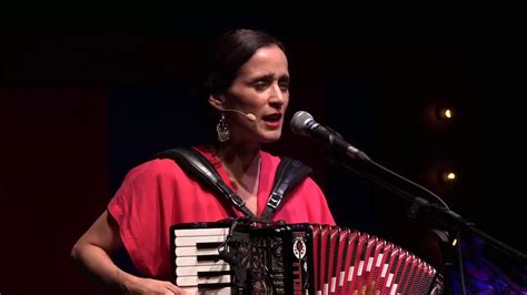 Julieta Venegas Ese Camino En Vivo Youtube