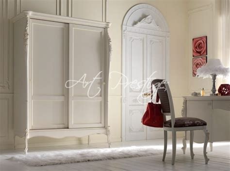 Art 1042 T Armadio Provenzale Con Intagli Art Prestige Luxury Furniture