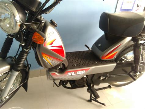 TVS XL100 4 stroke- Most affordable moped now more peppier! - eNidhi ...