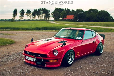 Stance Works Erik Jonassons Datsun 240z