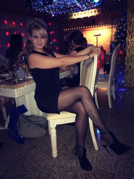 Amateur Pantyhose On Twitter High Heels And Black Patterned Pantyhose